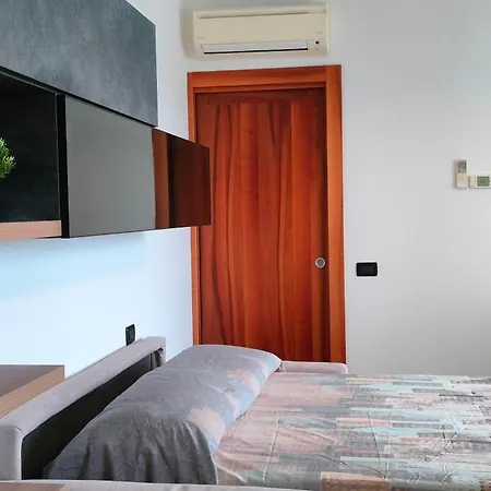 Casa Settimo Piano Con Terrazza E Garage Privato *