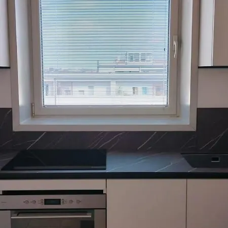 Casa Settimo Piano Con Terrazza E Garage Privato Vicenza