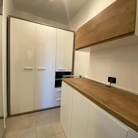 Casa Settimo Piano Con Terrazza E Garage Privato *