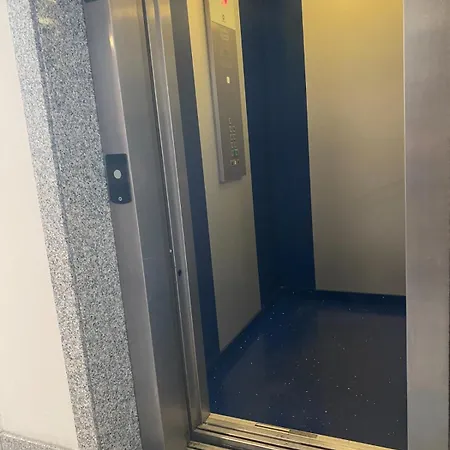 Casa Settimo Piano Con Terrazza E Garage Privato فيتشنزا